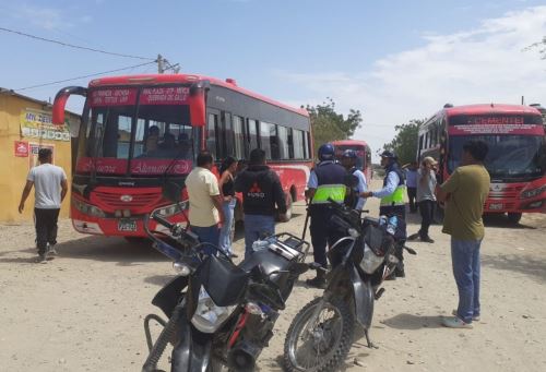 Un nuevo ataque armado se registró esta mañana contra un bus de transporte público de la ciudad de Piura. ANDINA/Difusión