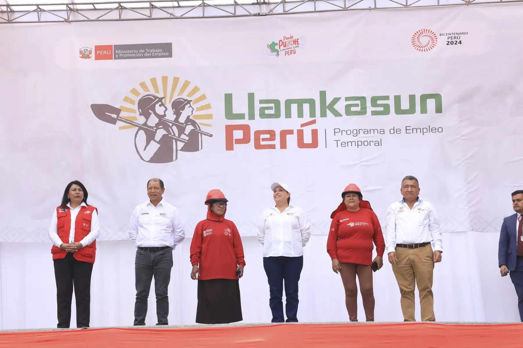 Llamkasun Perú: Generando empleo temporal para los más vulnerables. Foto: ANDINA/Prensa Presidencia