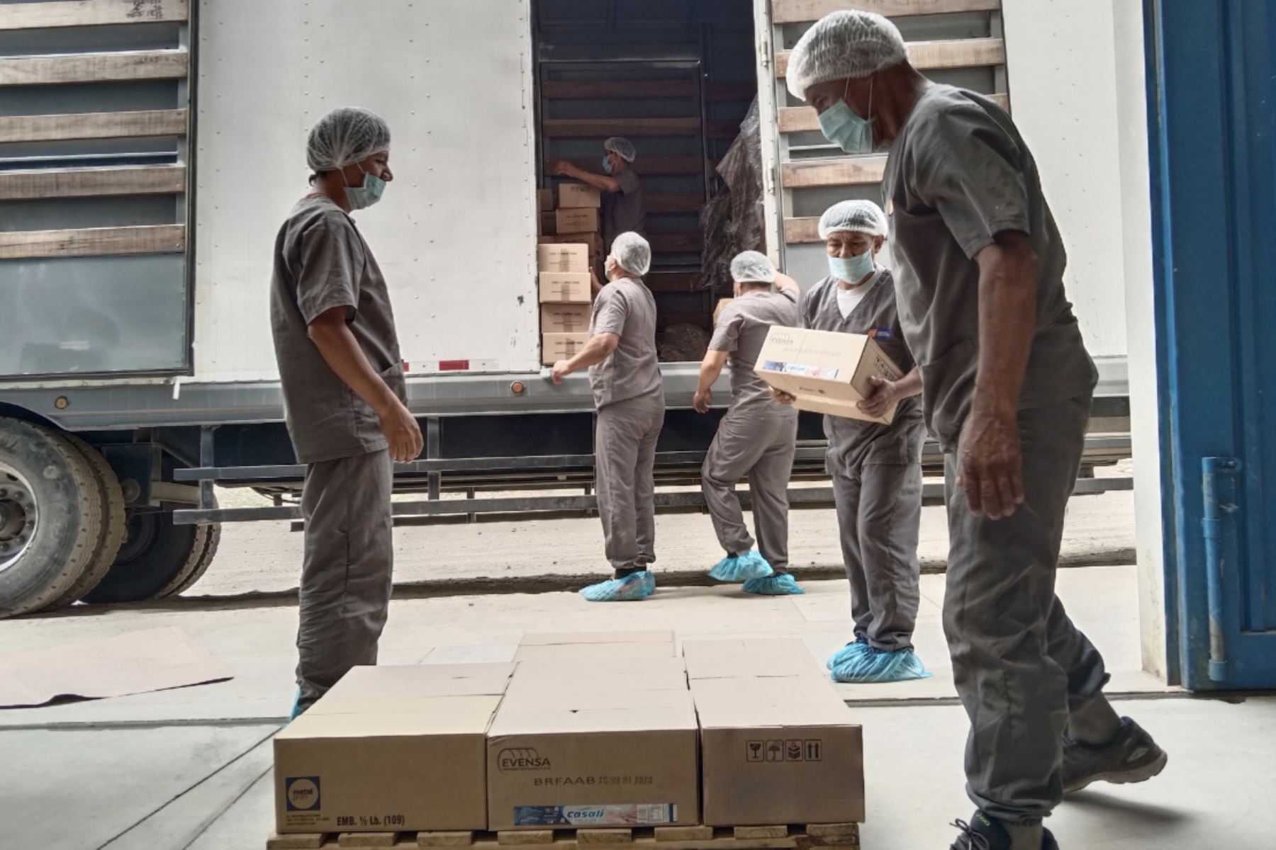 Gracias al trabajo conjunto entre Wasi Mikuna y los municipios, los alimentos llegaron a tiempo a quienes más los necesitaban. Foto: ANDINA/Difusión