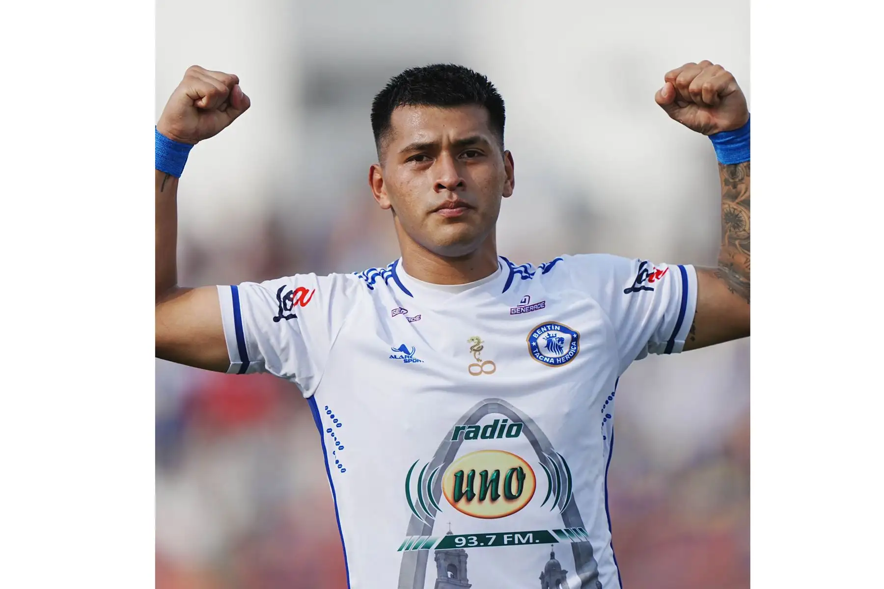 El club Bentín Tacna se proclamó este domingo campeón de la Copa Perú al vencer en la tandas de penales 4-3 a FC Cajamarca en intenso partido disputado en el estadio Iván Elías Moreno de Villa El Salvador, que acabó 1-1 en el tiempo reglamentario.
Foto:@CopaPeruFPF