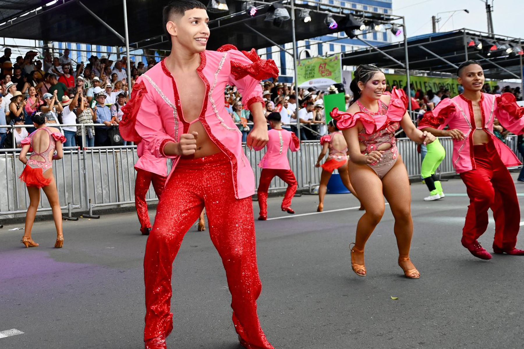 “Cali es una ciudad que camina bailando salsa y hoy demostramos que somos la capital de ese ritmo", afirmó Mabel Lara, secretaria de Turismo. Foto: ANDINA/Difusión