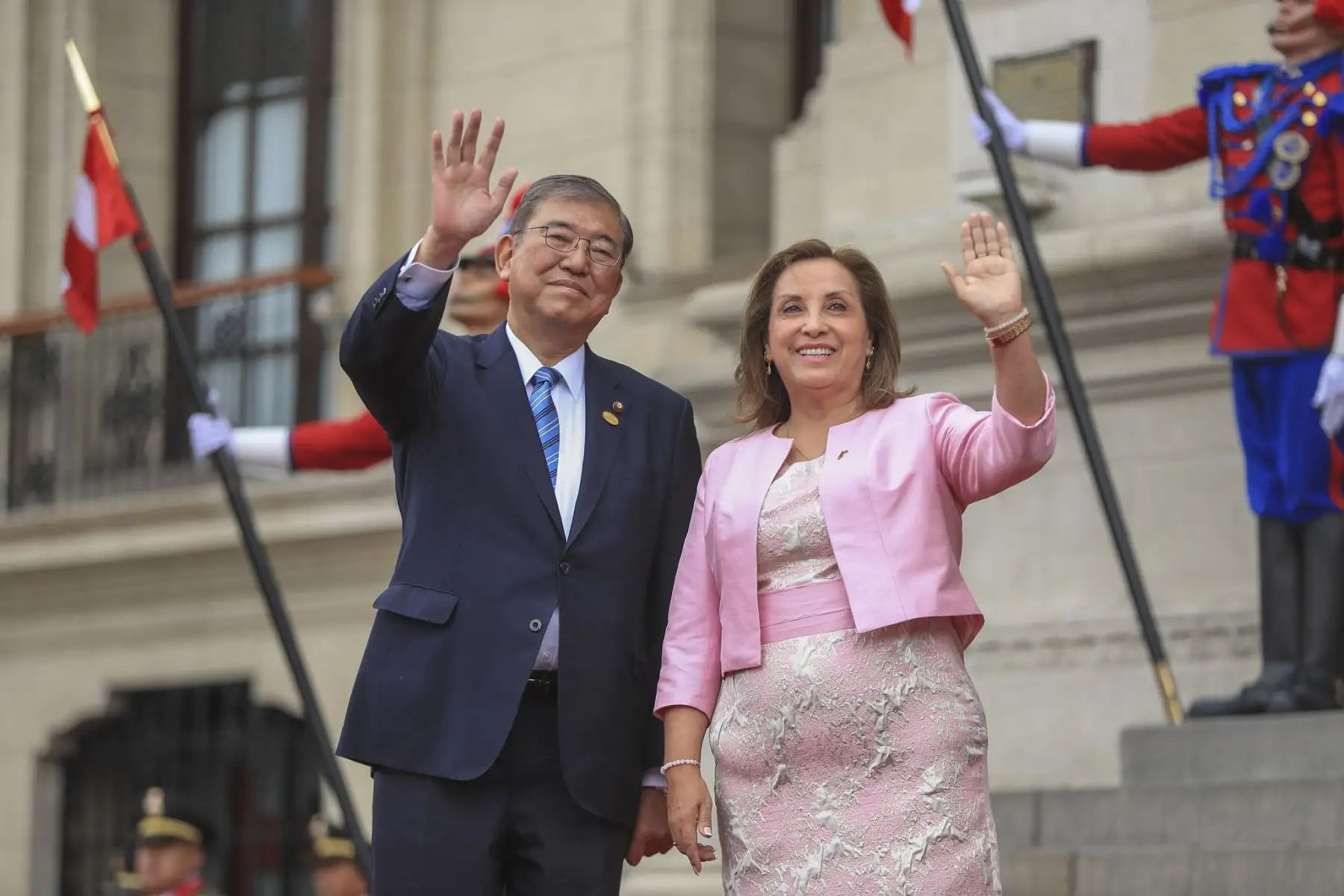 La presidenta de la república, Dina Ercilia Boluarte Zegarra, recibe al primer ministro de Japón, Shigeru Ishiba, en Palacio de Gobierno.
Foto: ANDINA/Prensa Presidencia