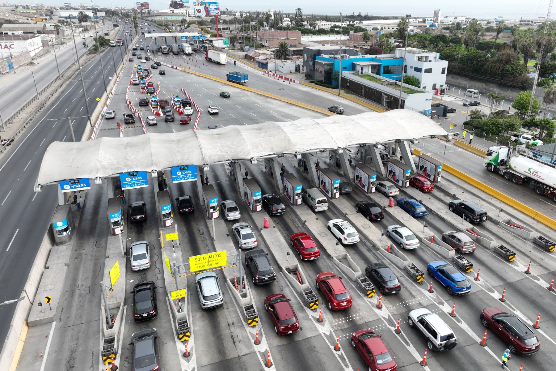 Rutas de Lima incrementa en 40% sus recursos operativos para la temporada de verano en la Panamericana Sur. Foto:ANDINA/Daniel Bracamonte