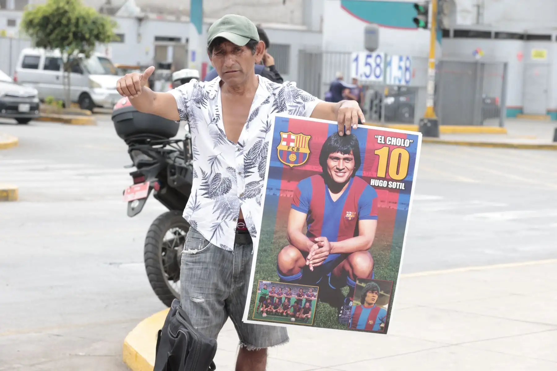 Familia e hinchas le dan el último adios al Cholo Sotil. Foto: ANDINA/Vidal Tarqui