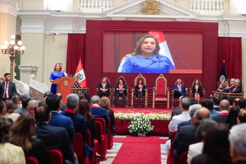 Presidenta Dina Boluarte participa en ceremonia de inicio del Año Judicial 2025