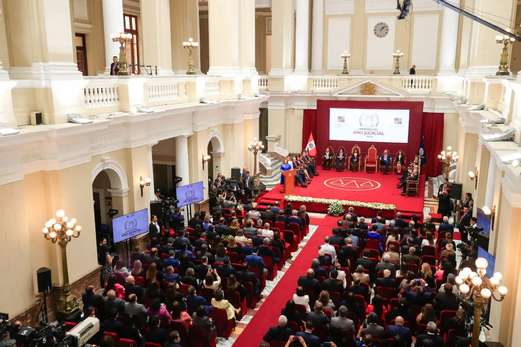 Presidenta Dina Boluarte participa en ceremonia de inicio del Año Judicial 2025. Foto: ANDINA/Prensa Presidencia
