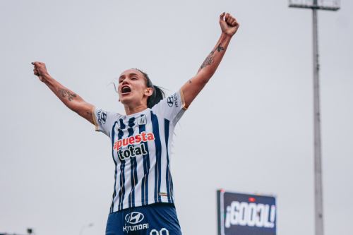 Thaisinha se despide de Alianza Lima