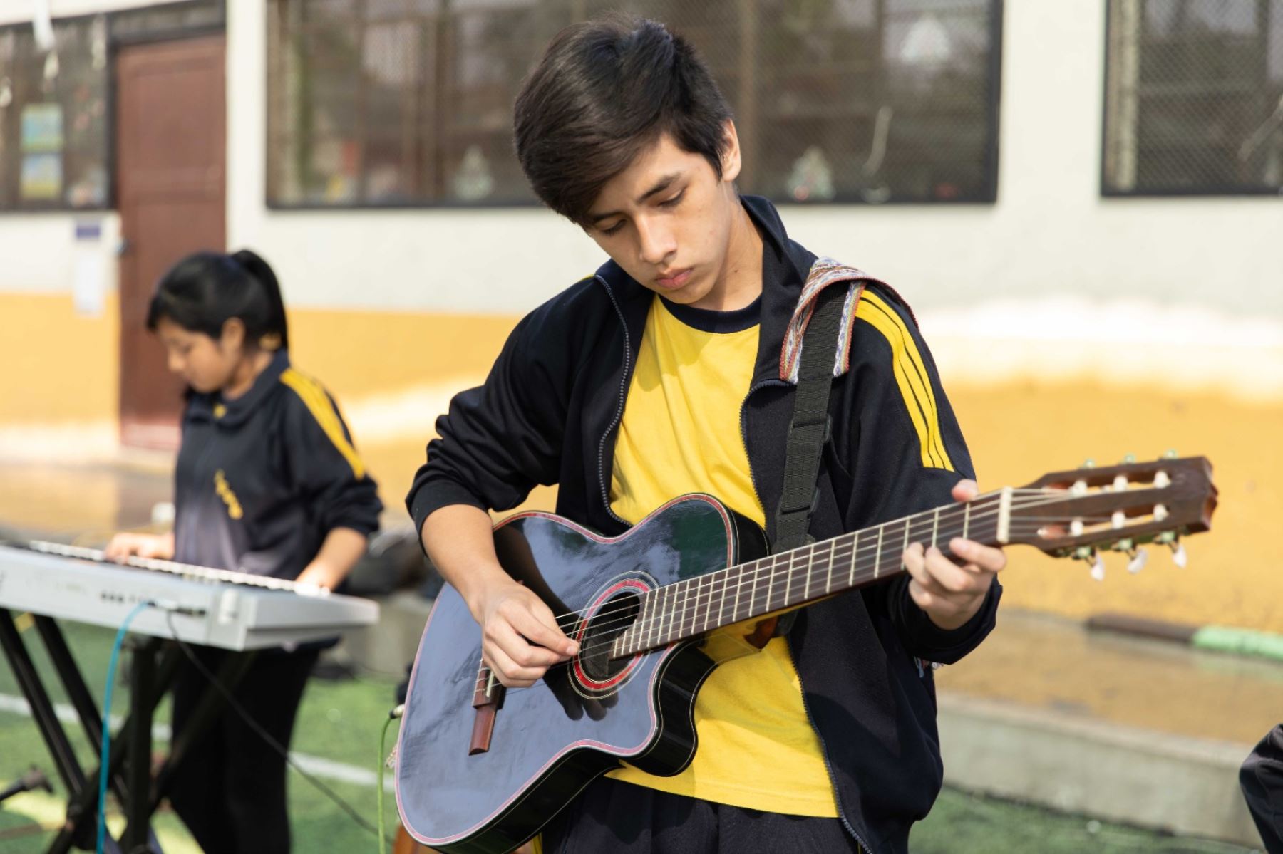 Estudiantes desarrollan su talento artístico a través de Orquestando y Expresarte. Foto: difusión.