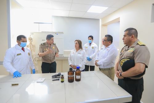 La presidenta Dina Boluarte inaugura los laboratorios del “Sistema Integrado de Identificación Balística – IBIS Integrado”