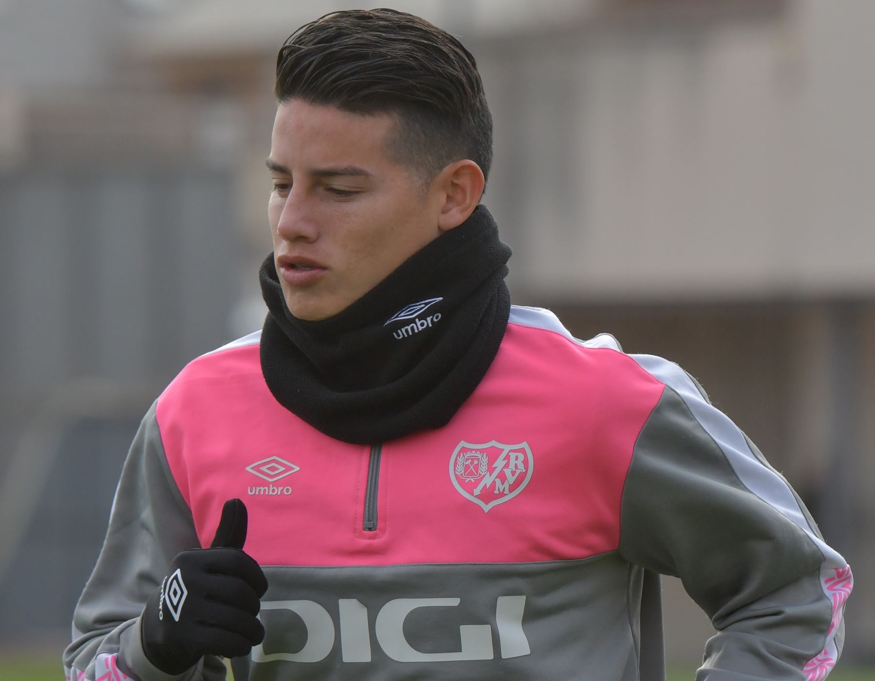 James Rodríguez se encuentra negociando su salida del Rayo Vallecano