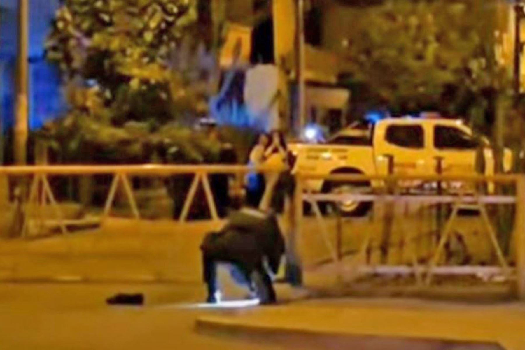 Atentado contra patrullero del serenazgo en San Juan de Lurigancho. Foto: captura TV.