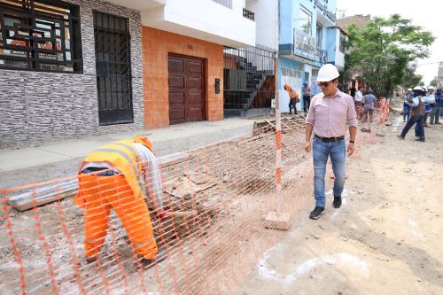 Independencia: supervisan avanxce de obra que beneficiará a 250 mil vecinos