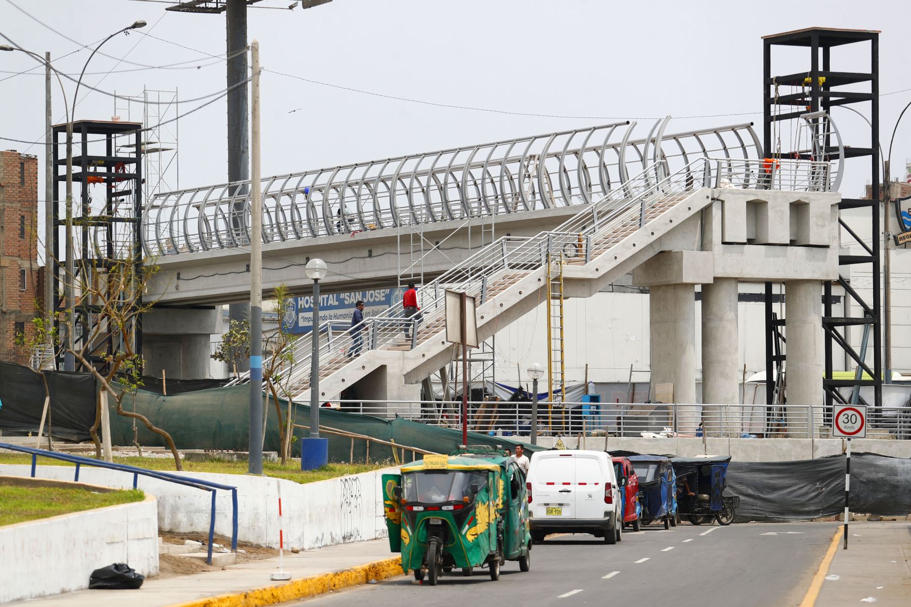 Así avanzan los trabajos para transformar el rostro alrededor de nuevo aeropuerto Jorge Chávez. Fotos: ANDINA/Daniel Bracamonte