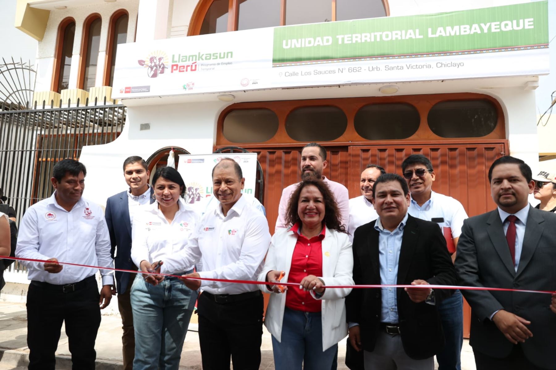 Ministro de Trabajo y Promoción del Empleo, inaugura la unidad territorial del programa de empleo temporal Llamkasun Perú en Lambayeque.ANDINA/Difusión