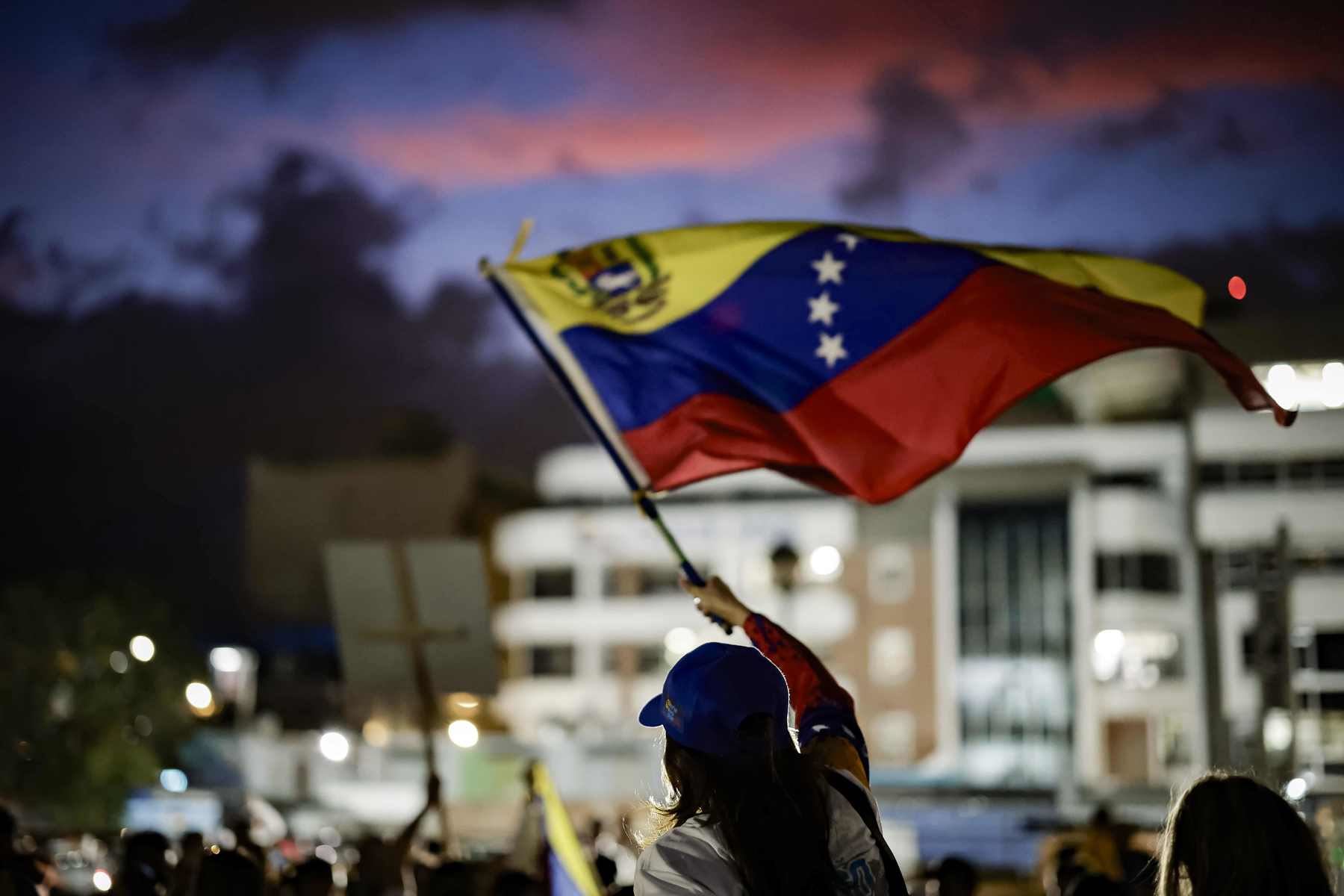 El presidente de EE. UU., Donald Trump, asegura que sigue de cerca la situación de Venezuela. Foto: EFE