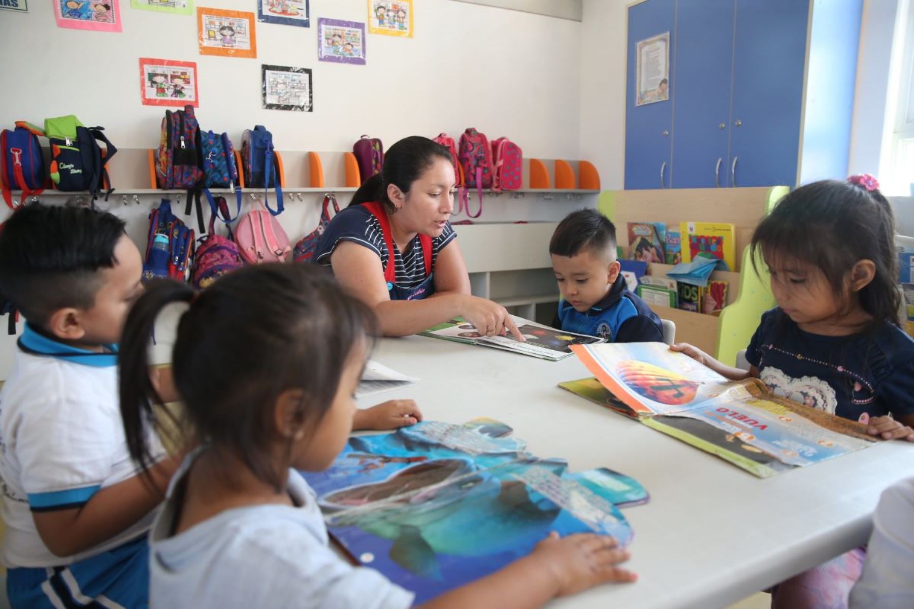 Hoy vence el plazo de inscripción para contratación de auxiliares de educación. Foto: ANDINA/Difusión