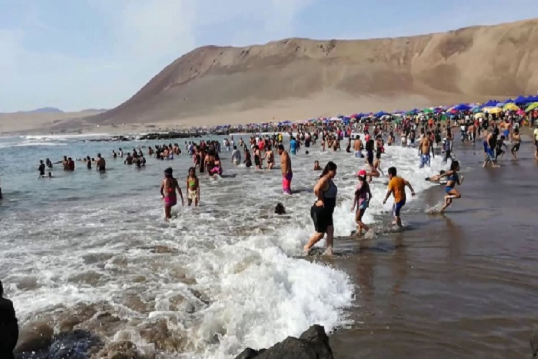 Las playas calificadas como no saludables incumplieron por la ausencia e inoperatividad de servicios higiénicos y limpieza.ANDINA/Difusión