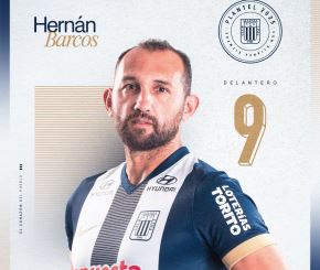 Hernán Barcos fue uno de los más aplaudidos en la presentación de los jugadores