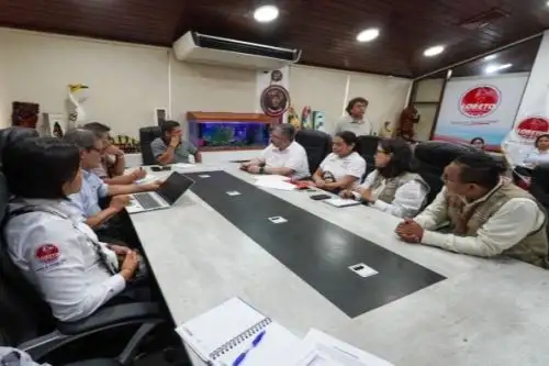 El ministro Fabricio Valencia cumplió recargada agenda de trabajo en la región Loreto. Foto: Mincul