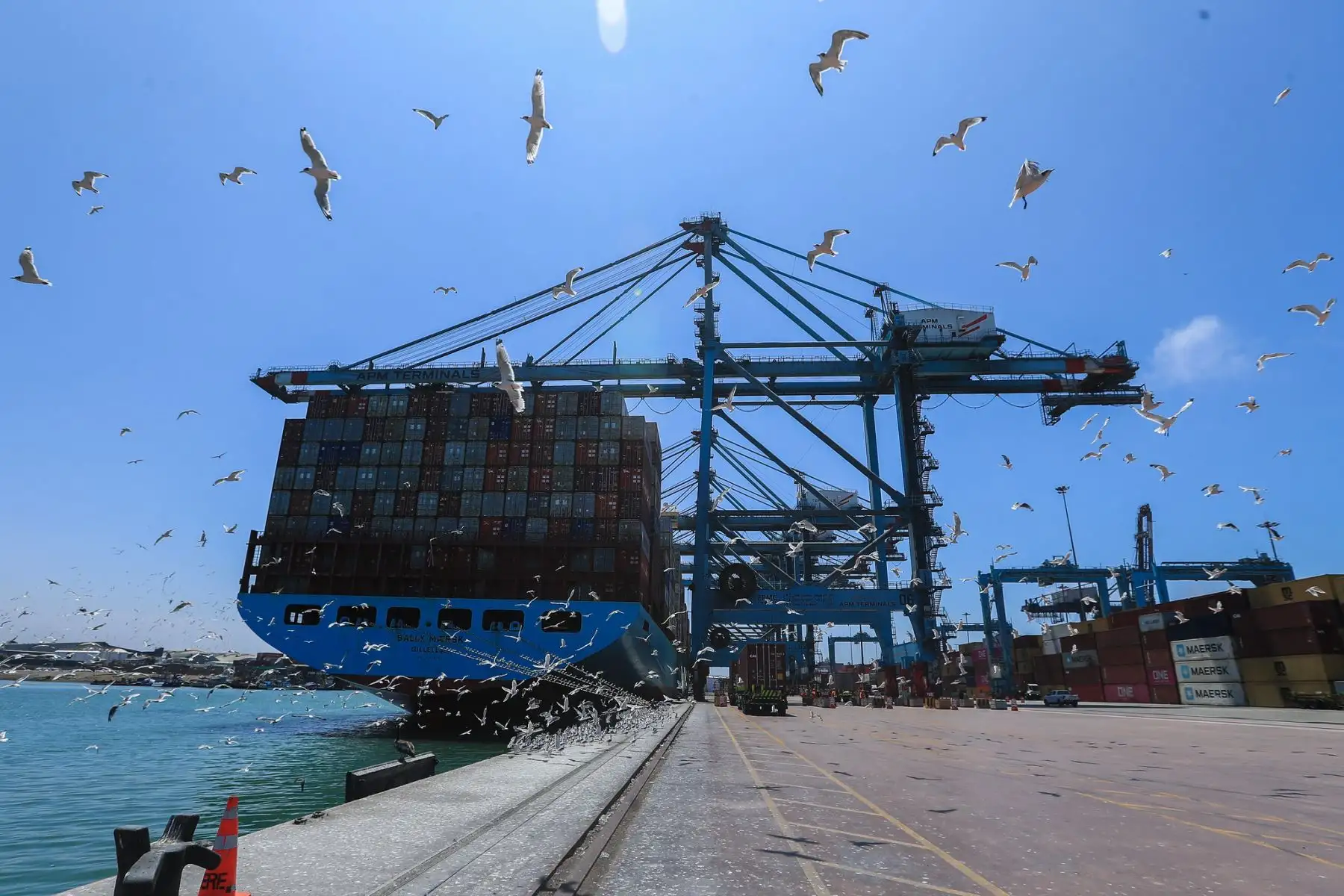 Vista del Puerto del Callao, principal terminal marítimo del Perú. ANDINA/Prensa Presidencia