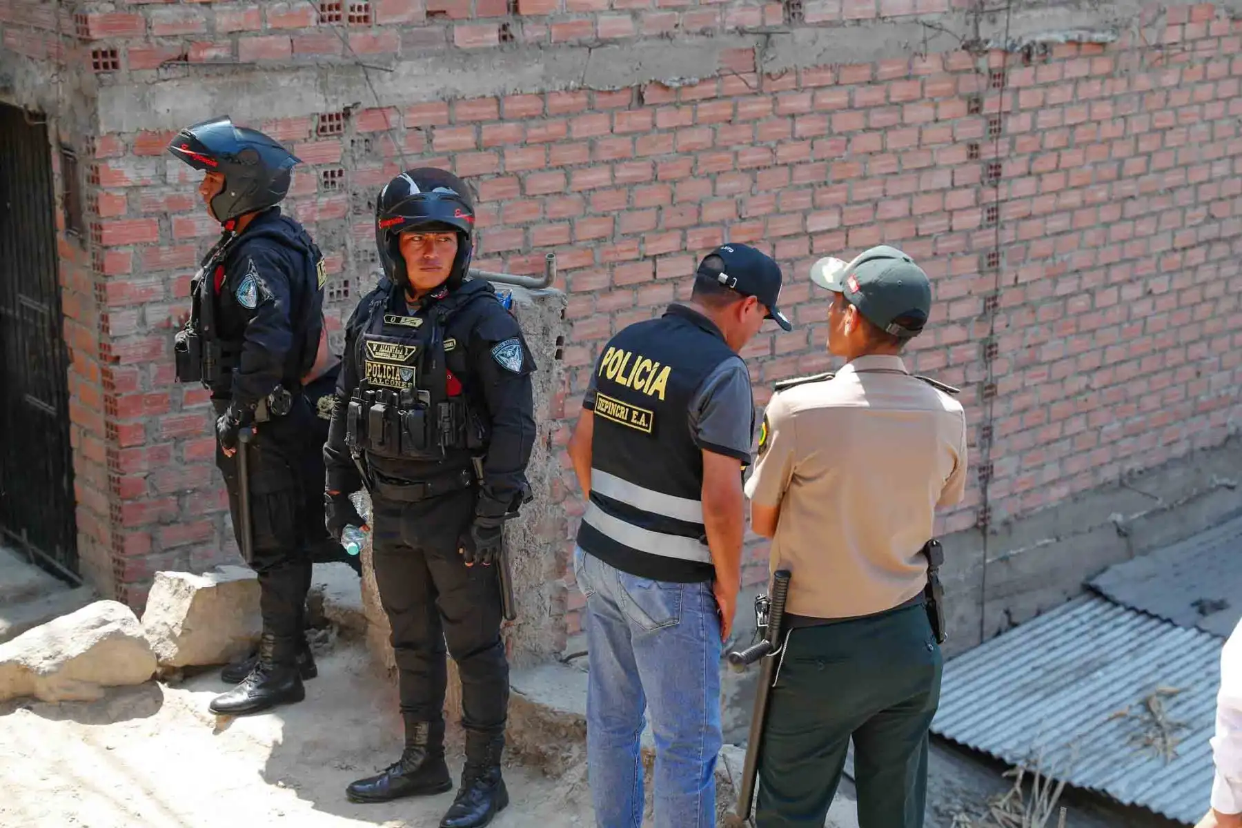 El cuerpo sin vida de Leyla Cristóbal Penadillo, profesora de educación inicial reportada como desaparecida desde el 30 de diciembre de 2024, fue hallado hoy miércoles en El Agustino en la vivienda de su expareja sentimental Roberto Palomino Romero. Foto: ANDINA/ Daniel Bracamonte