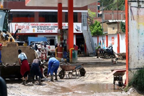 Diresa Junín viene coordinando con las entidades locales y nacionales para la ejecución de medidas preventivas, como la disposición de brigadas, el abastecimiento de medicamentos y la difusión de información para proteger a las comunidades más vulnerables.