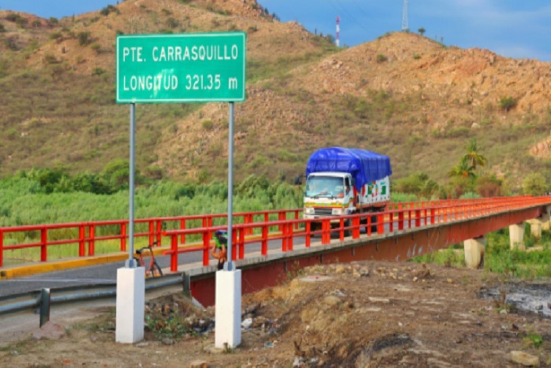 Nuevo puente Carrasquillo reemplazará al antiguo puente de un carril.