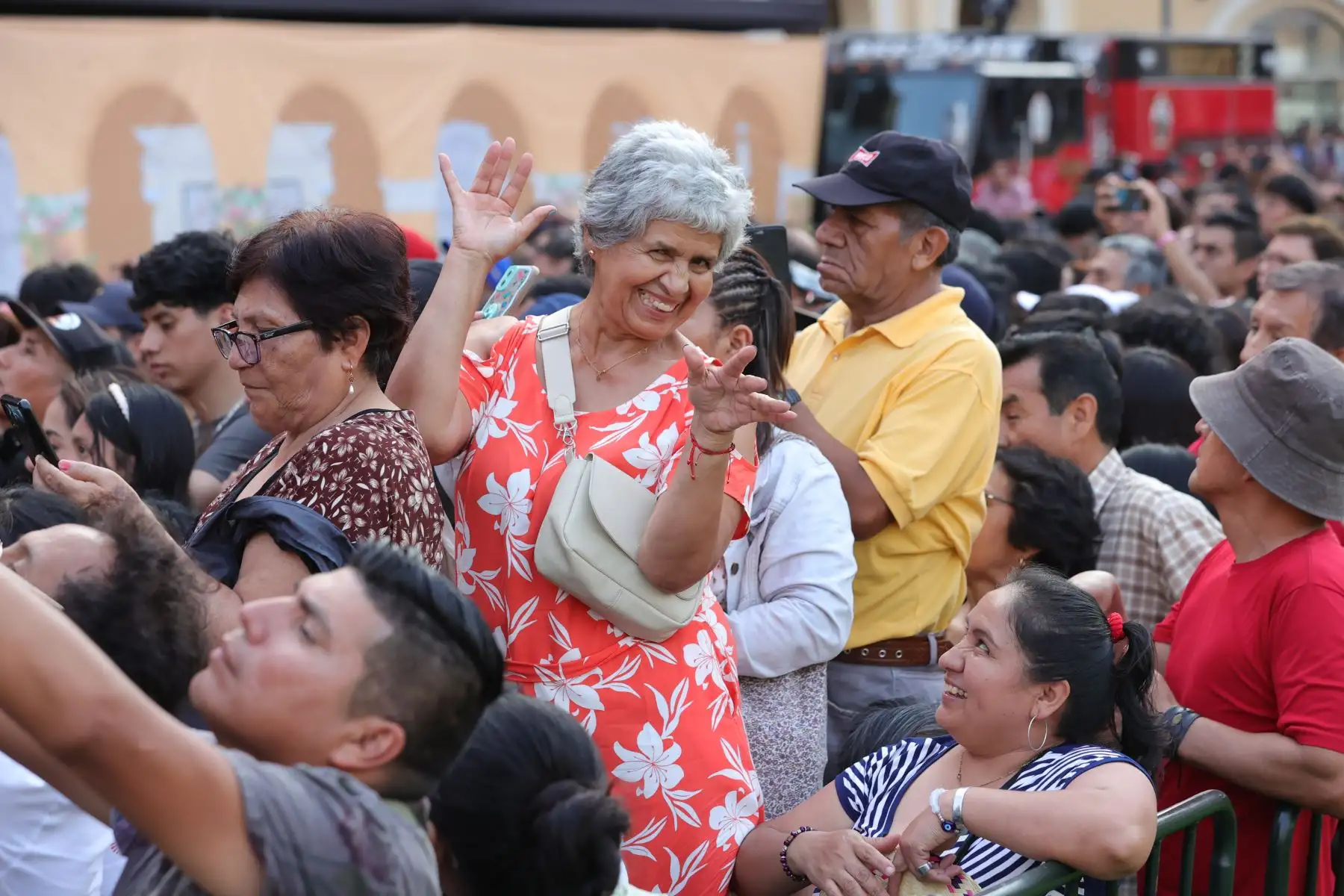 Limeños disfrutaron la gran jarana criolla por el 490 aniversario de Lima. Foto: ANDINA/Melina Mejía