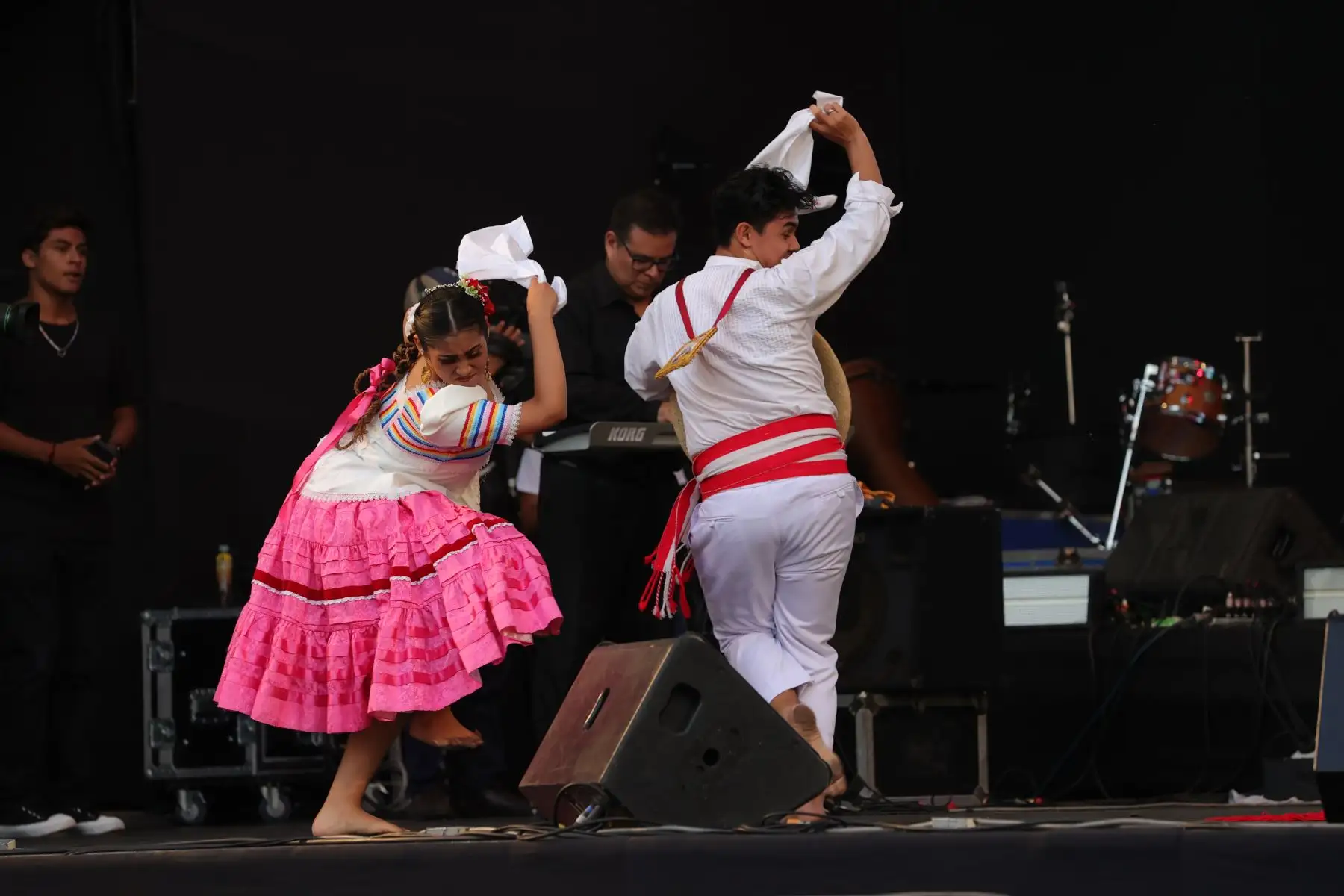 Limeños disfrutaron la gran jarana criolla por el 490 aniversario de Lima. Foto: ANDINA/Melina Mejía