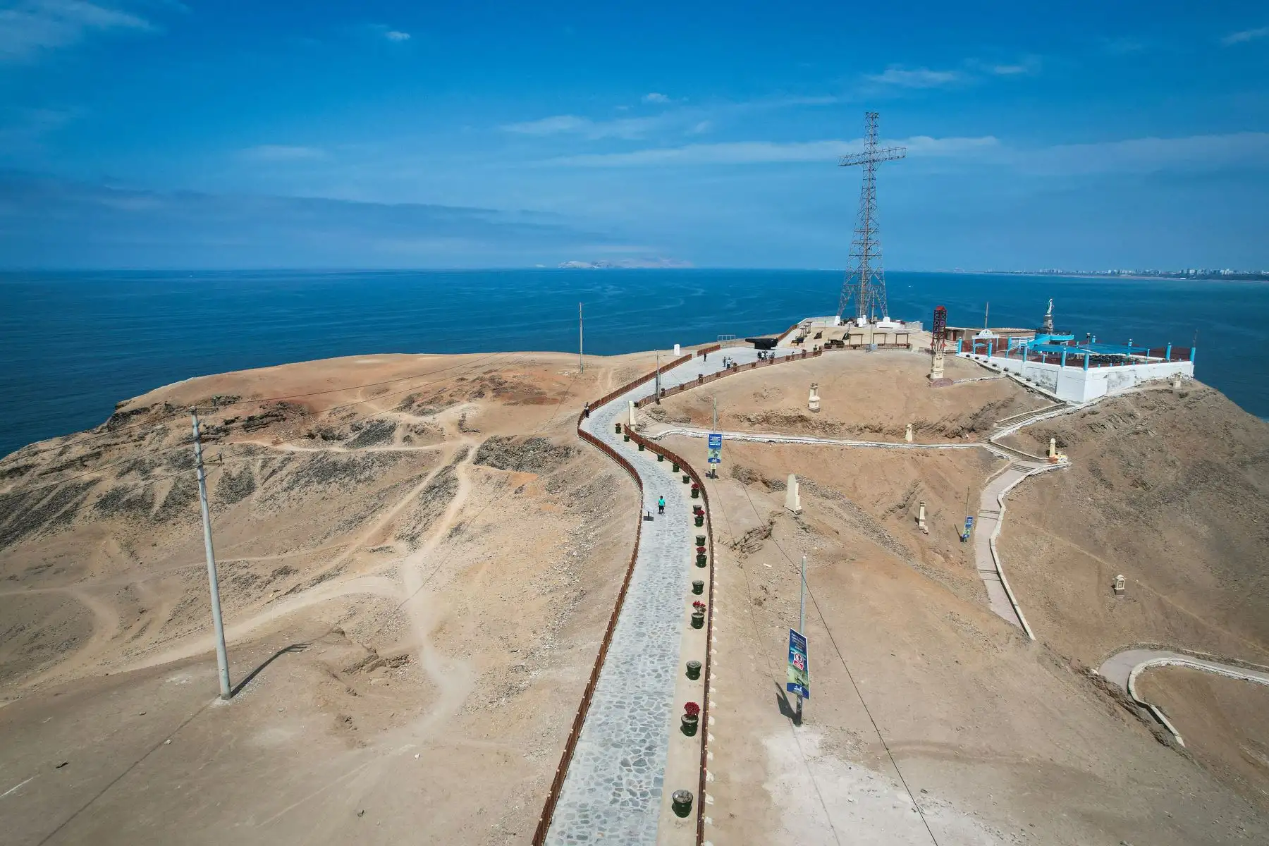 Con una extensión próxima a los 2 kilómetros, el nuevo Malecón Morro Solar o también llamado 