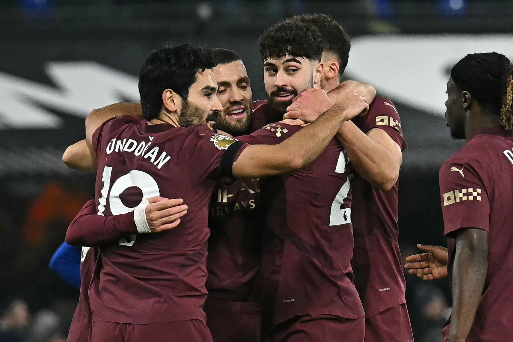 El centrocampista croata del Manchester City, Mateo Kovacic celebra con sus compañeros de equipo después de marcar su segundo gol durante el partido de fútbol de la Premier League inglesa entre Ipswich Town y Manchester City.
Foto: AFP