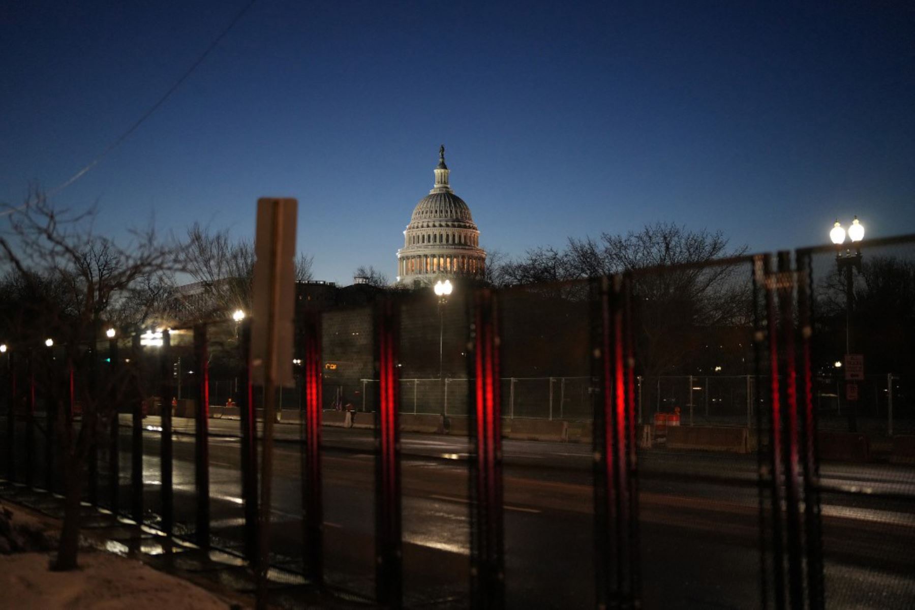 El edificio S. Capitol se ve durante el amanecer antes de la toma de posesión presidencial del presidente electo Donald Trump el 20 de enero de 2025 en Washington, DC. Donald Trump asume su segundo mandato como el 47º presidente de Estados Unidos. Foto: AFP