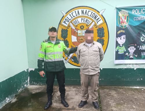 Policía detuvo a un guardaparque del Santuario Histórico de Machu Picchu por recibir dinero de un turista para permitirle ingresar a lugares que no permitía su boleto de ingreso. En la intervención fue detenido también el visitante.  ANDINA/Difusión