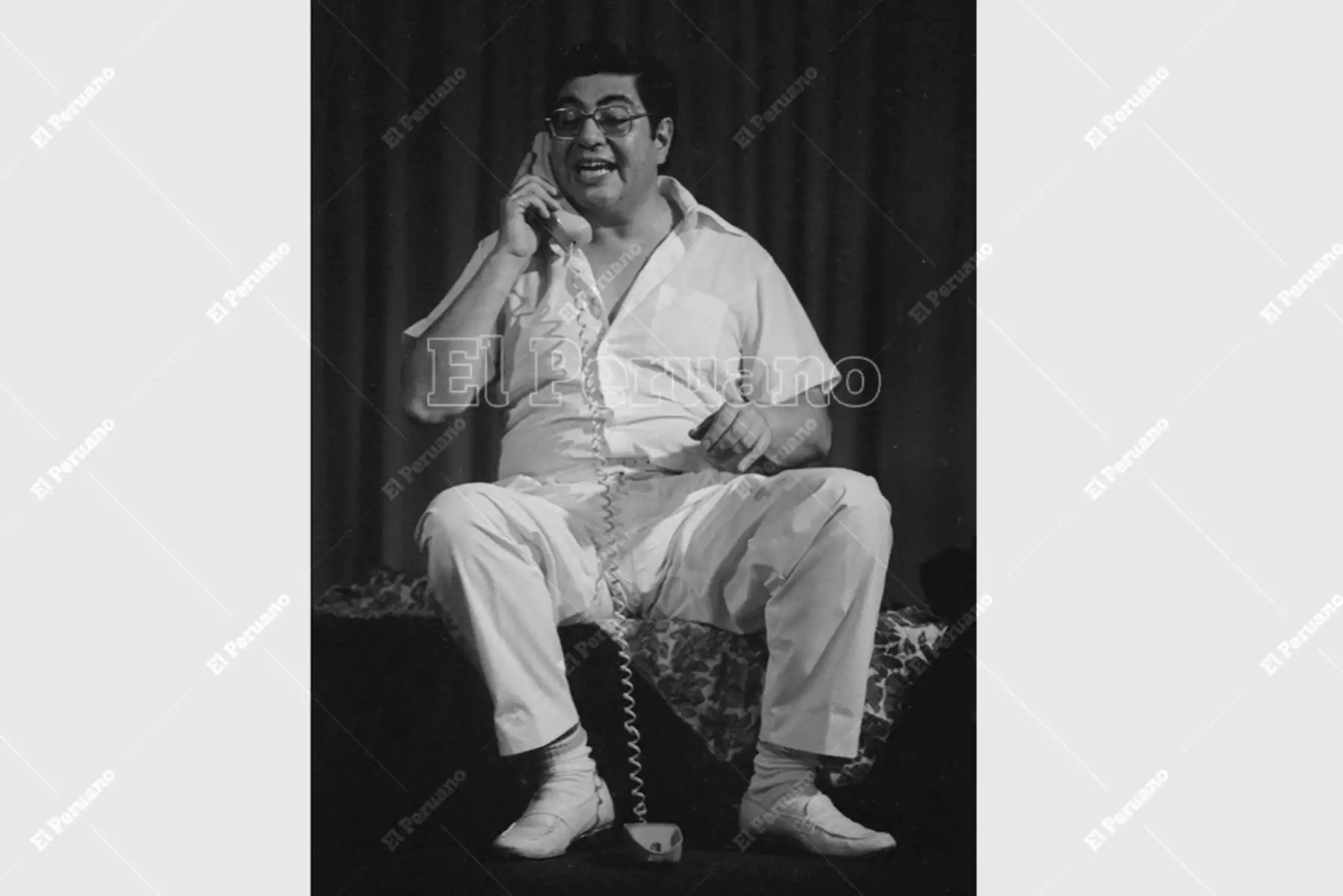 Lima - 19 febrero 1991 / Nicolás Yerovi, poeta, dramaturgo y humorista, en el teatro Monos y Monadas. Foto: Archivo Histórico de El Peruano / Lily Saldaña
