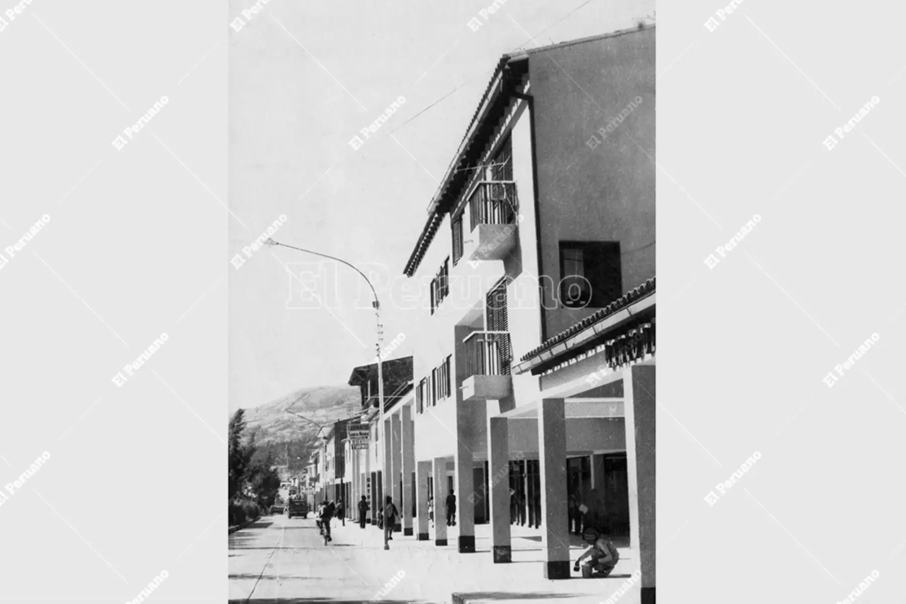 Áncash - 1982 / Avenida Luzuriaga, la principal arteria comercial de la ciudad de Huaraz. Foto: Archivo Histórico de El Peruano