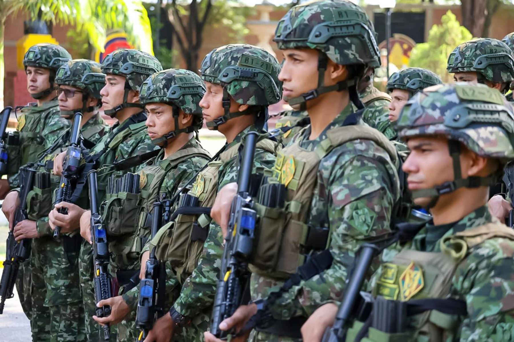 En Calamar se están enfrentando los frentes Primero, liderado por alias Iván Mordisco, y Séptimo, comandado por alias Calarcá. Foto: EFE