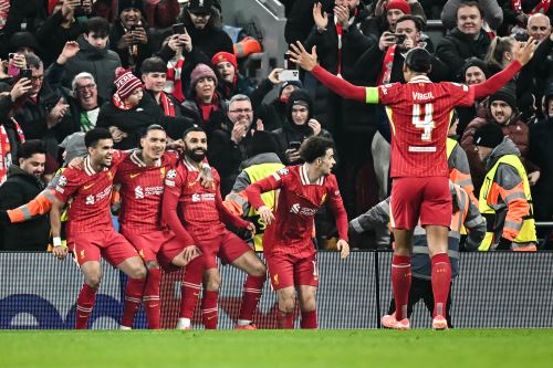 Liverpool gana 2 a 1 a Lille por la Liga de Campeones