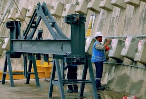 Especialistas evaluarán las estructuras de las diversas infraestructuras que conforman el Proyecto Olmos, región Lambayeque, para garantizar su seguridad. ANDINA/Difusión