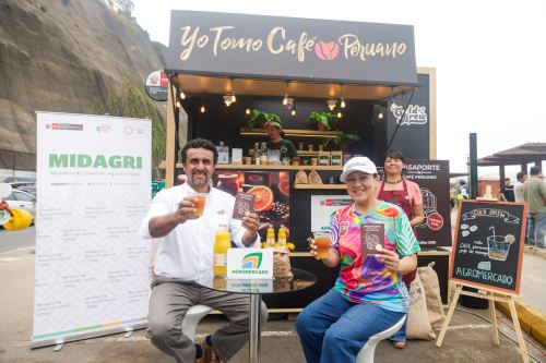 Conoce los Coffee Truck: la iniciativa del Midagri para promover el café peruano en verano