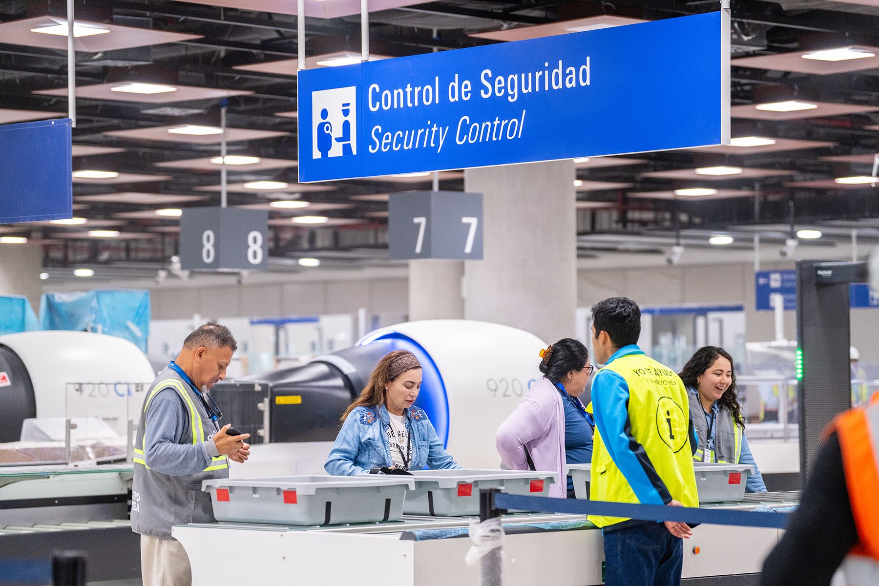 El nuevo aeropuerto Jorge Chávez ha informado que contará con 27 líneas de inspección de equipaje de mano. ANDINA/archivo