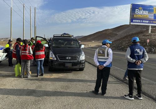 Inspectores de la Sutran ejecutaron operativos en la zona costera de Arequipa como parte de las acciones del plan Verano Seguro 2025. ANDINA/Difusión