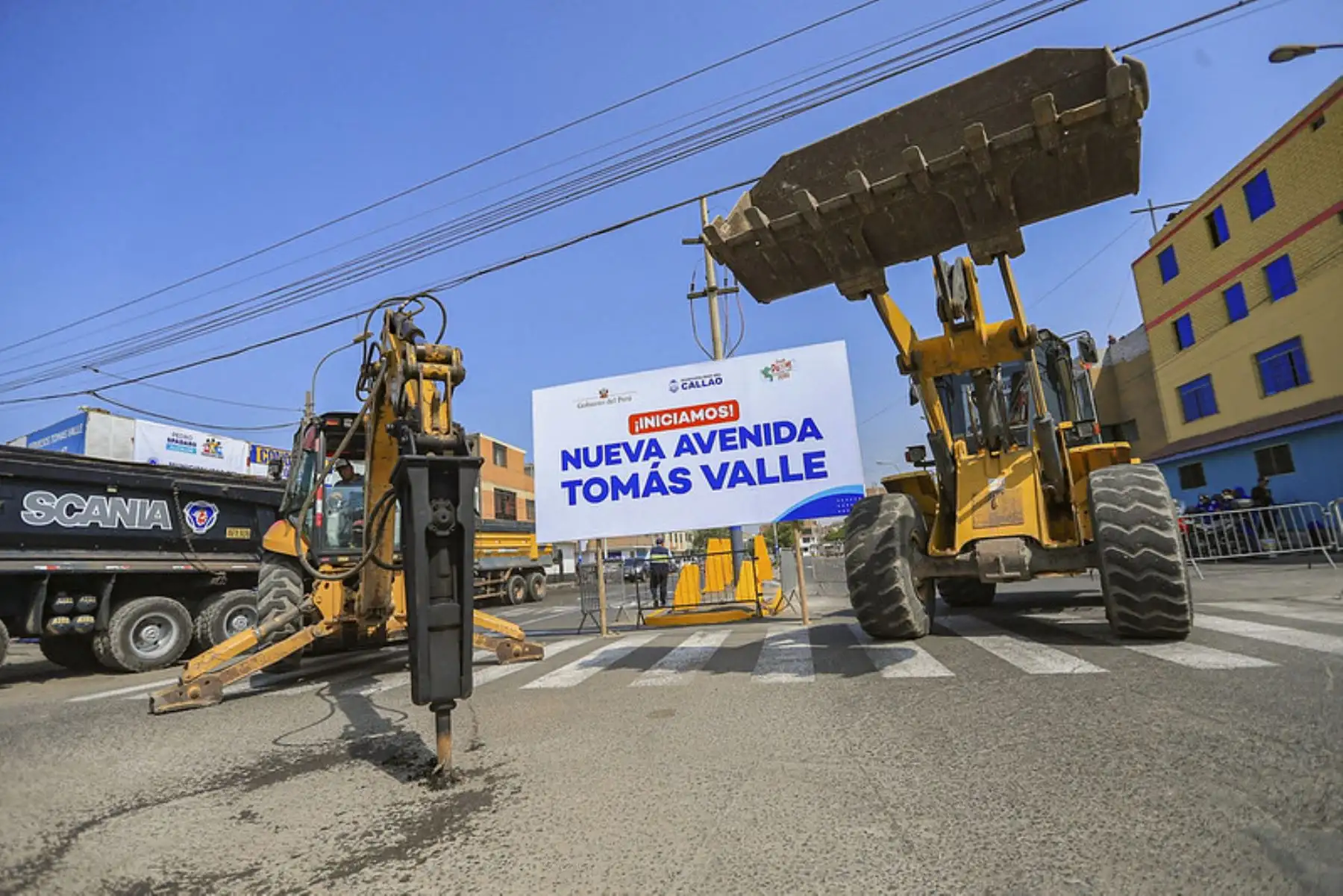 Inicio de obras nueva avenida Tomas Valle. Foto: ANDINA/Prensa Presidencia