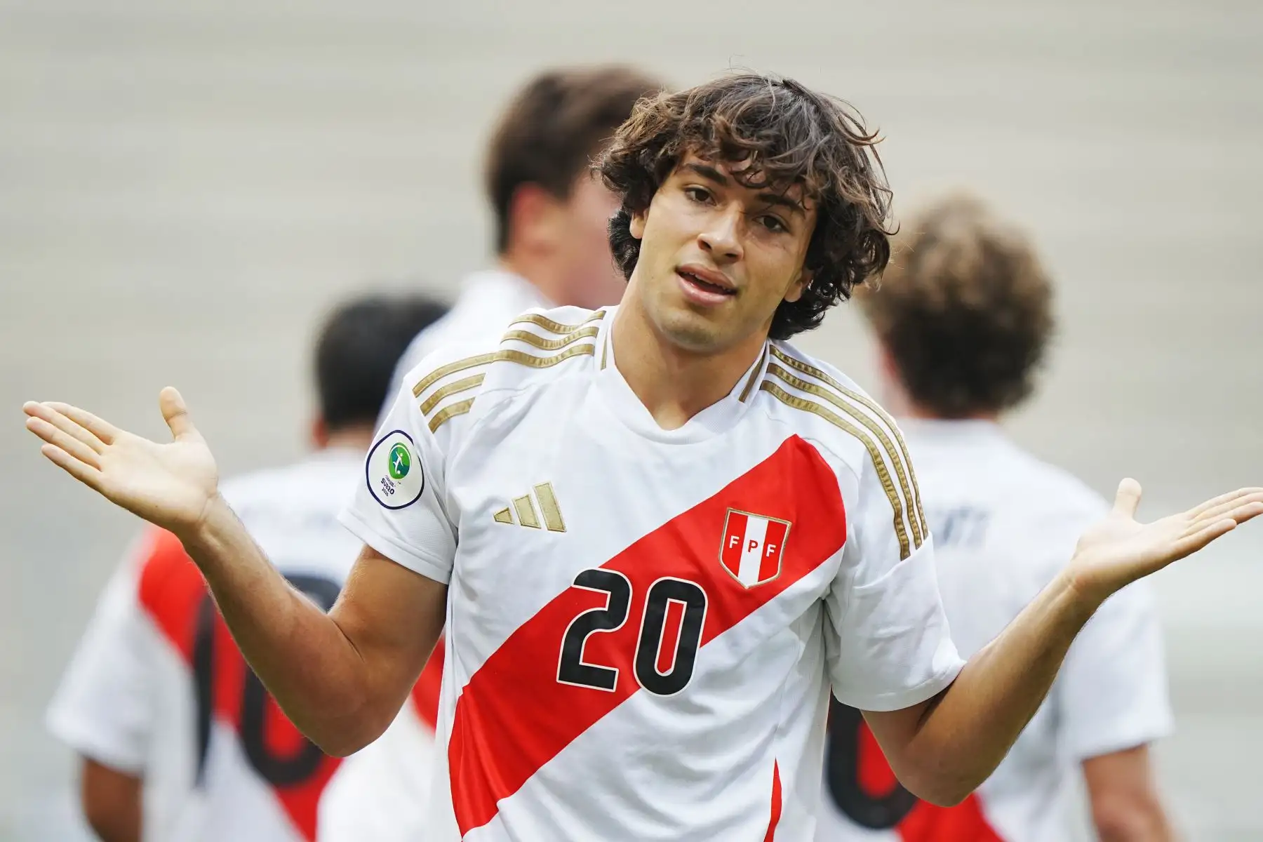 En un vibrante partido disputado en el estadio Metropolitano de Lara, Chile venció 3-2 a Perú por la tercera fecha del Grupo A del Sudamericano Sub 20 2025, dejando a la 