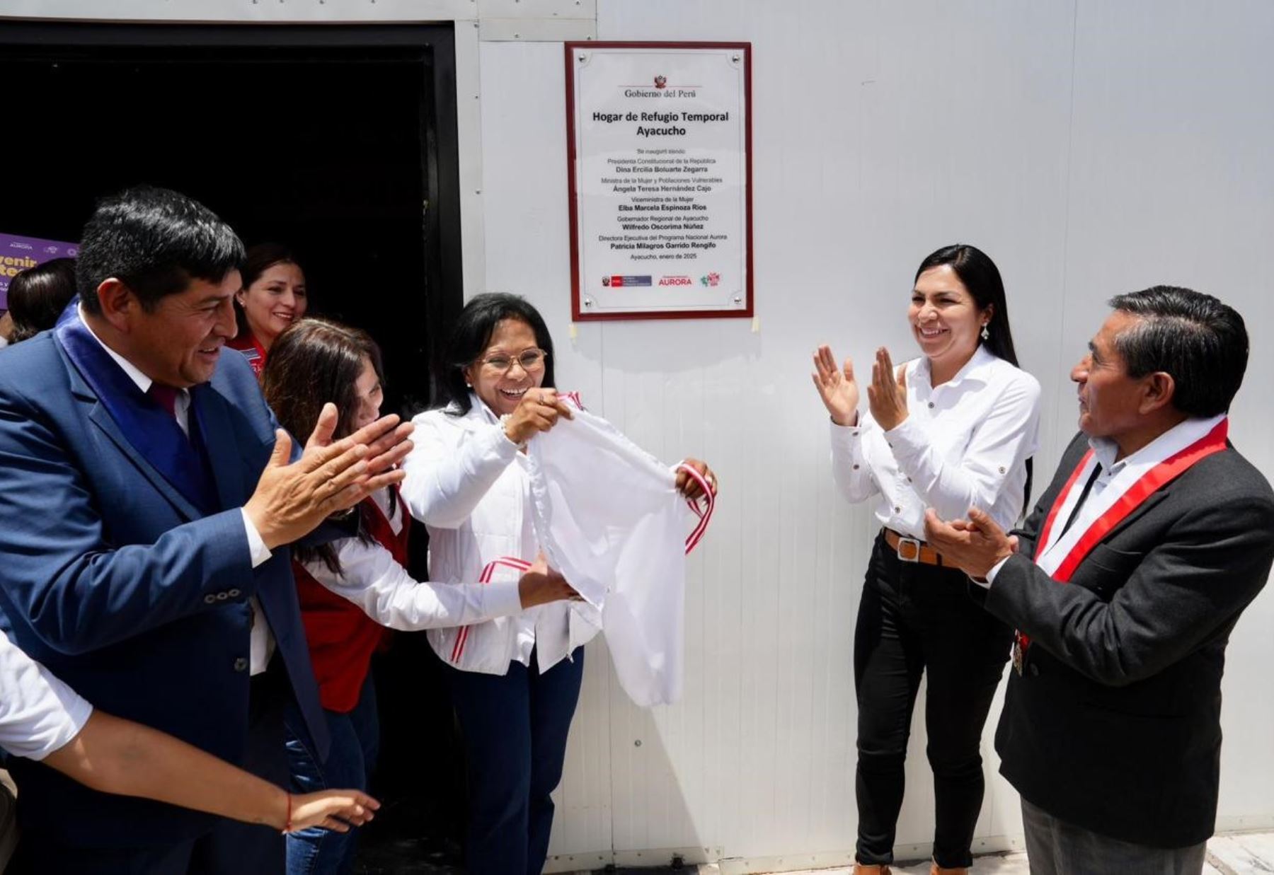 El Ministerio de la Mujer y Poblaciones Vulnerables (Mimp) inauguró en Ayacucho el primer hogar de refugio temporal para las víctimas de violencia.