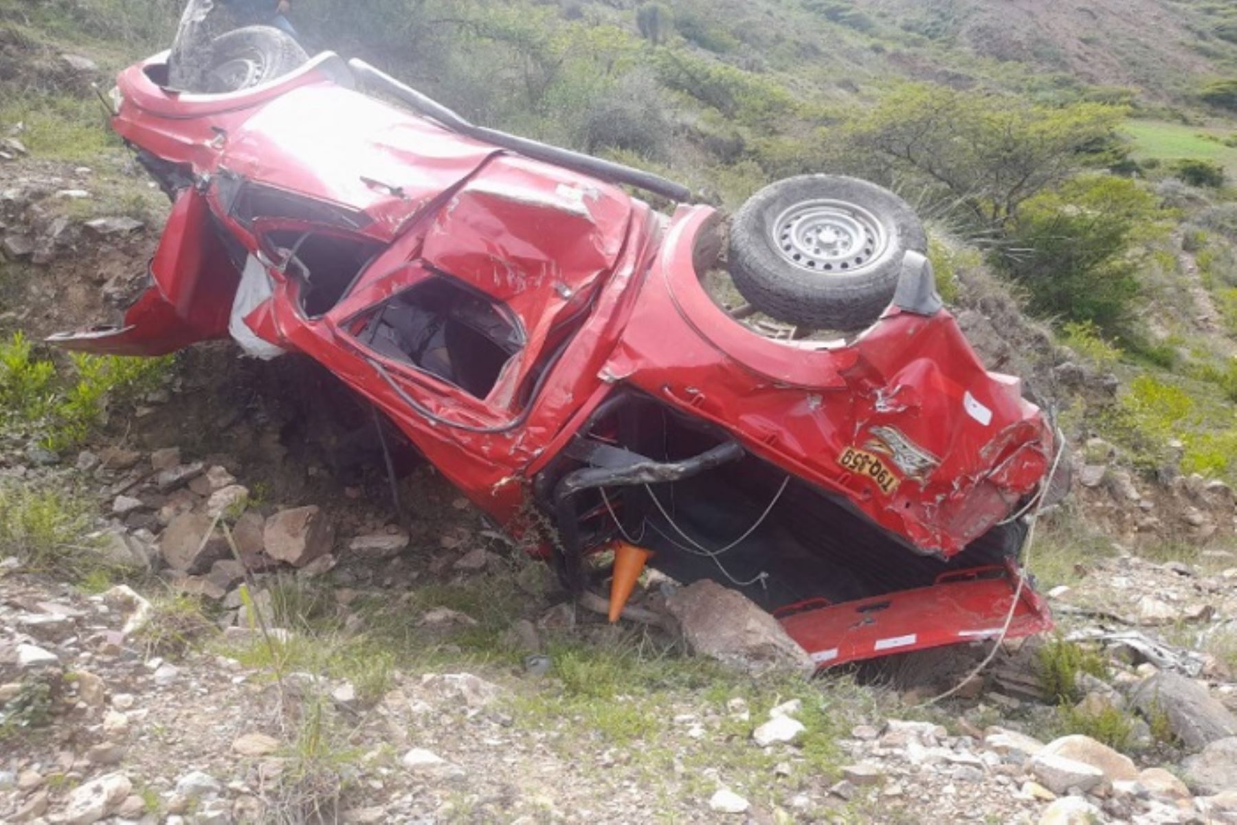 Perdieron la vida el abogado Martín Flores Barrionuevo y su esposa, mientras que su menor hijo resultó herido.