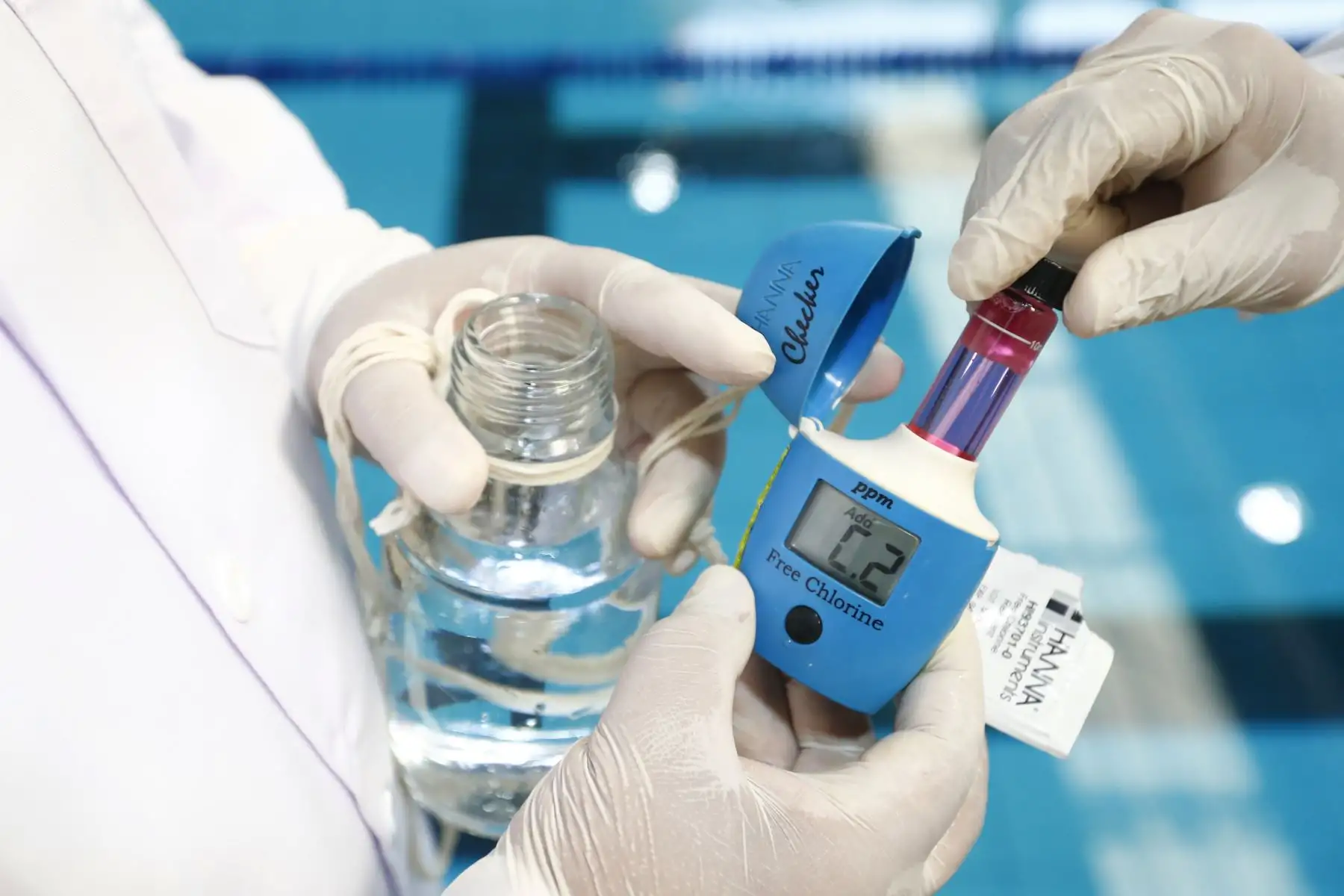 La Municipalidad de Lima, a través de la Subgerencia de Salud Pública y Agua de Emergencia, realizó una inspección sanitaria en la Piscina Municipal Virrey Toledo, ubicada en el Cercado de Lima, para constatar si se encuentra en condición saludable y apta para el uso del público en general. Foto: ANDINA/Daniel Bracamonte