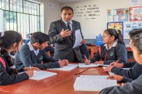 Más de 400,000 docentes recibirán un incremento salarial a partir de marzo, ha informado el Minedu. Foto:ANDINA/Difusión