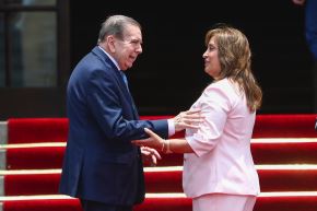 La Presidenta de la República, Dina Ercilia Boluarte Zegarra, recibe al presidente electo de Venezuela, Edmundo González Urrutia, en el marco de su visita a Perú. Foto: ANDINA/ Prensa Presidencia
