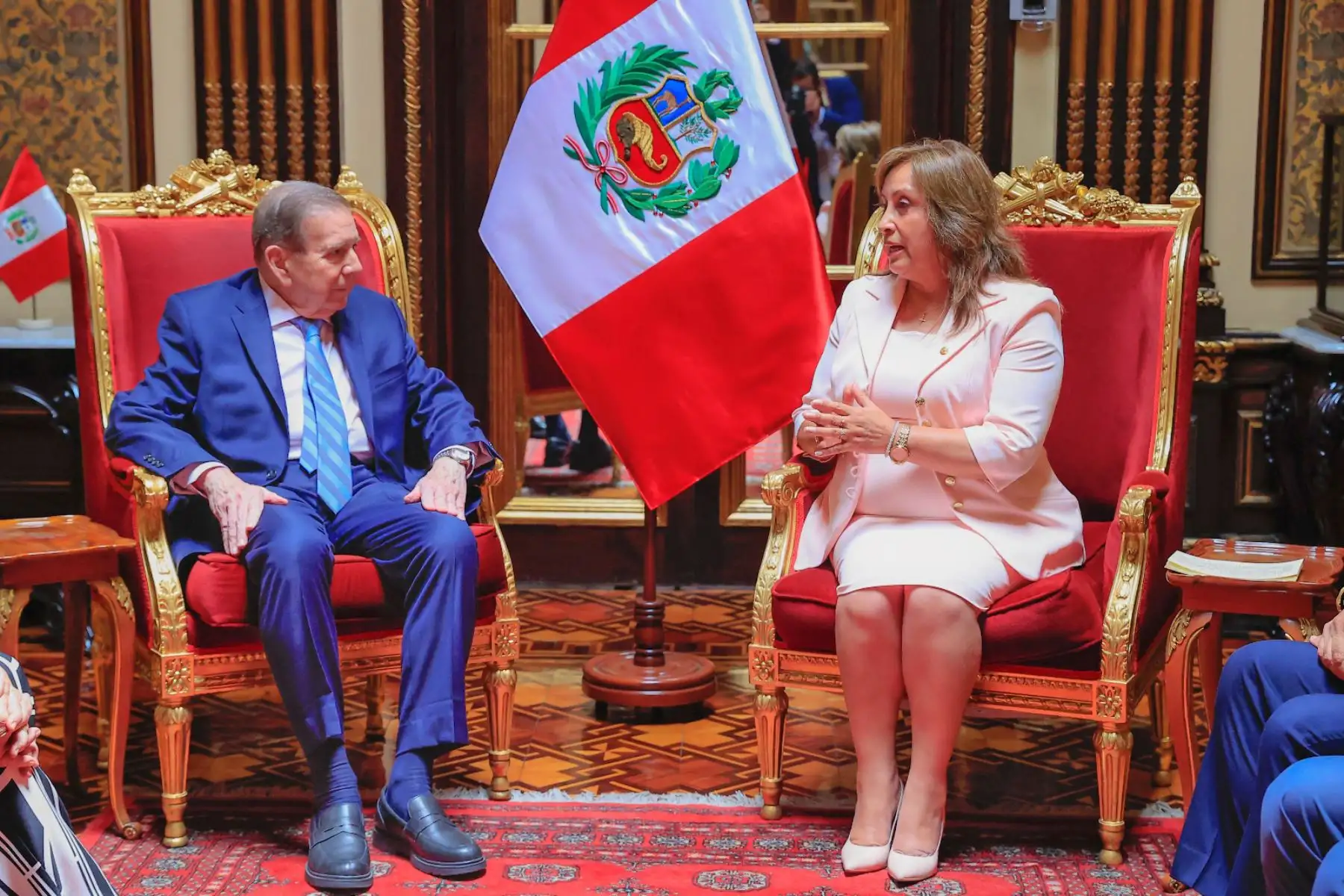 La Presidenta de la República, Dina Ercilia Boluarte Zegarra, recibe al presidente electo de Venezuela, Edmundo González Urrutia, en el marco de su visita a Perú. Foto: ANDINA/ Prensa Presidencia