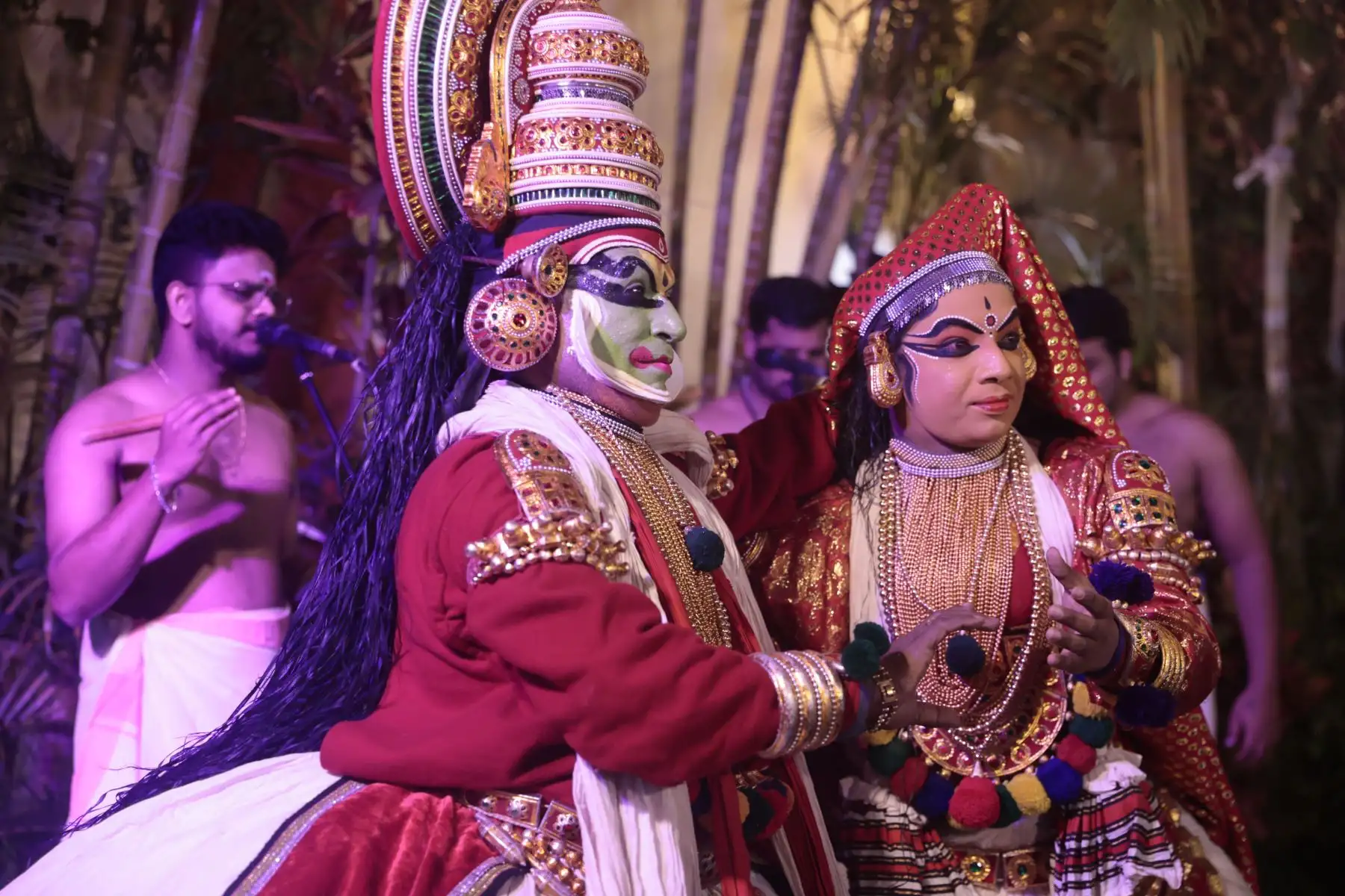 Grupo artístico Kathakali, una de las formas más antiguas y clásicas de danza-drama india, y de celebrar el intercambio cultural entre India y Perú. Foto: ANDINA/Vidal Tarqui